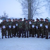 Absolvenţii cursul de pregătire specială a sergenţilor şi soldaţilor  prin contract au primit certificate de absolvire