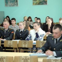 Experienţă internaţională cu participarea studenţilor militari