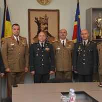 Oficiali din România au vizitat Academia Militară