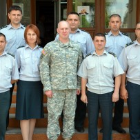 (Română) Vizită de familiarizare în Academia Militară