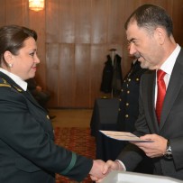 (Română) Magiștrii Academiei Militare au primit diplomele