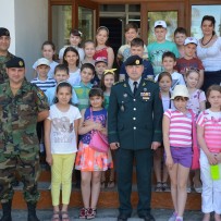 Academia Militară a primit în vizită copiii de la şcoala-grădiniţă „Lăstăraş”