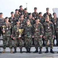 (Română) Studenţii militari au obţinut cupa la „Patrula militară”